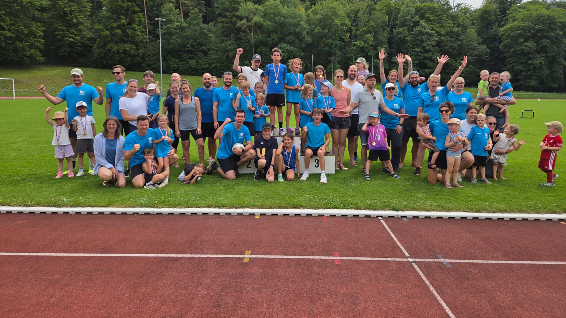 Sportlicher Sonntag mit Gemeinschaftsgeist: Familien erobern das Stadion Eppingen